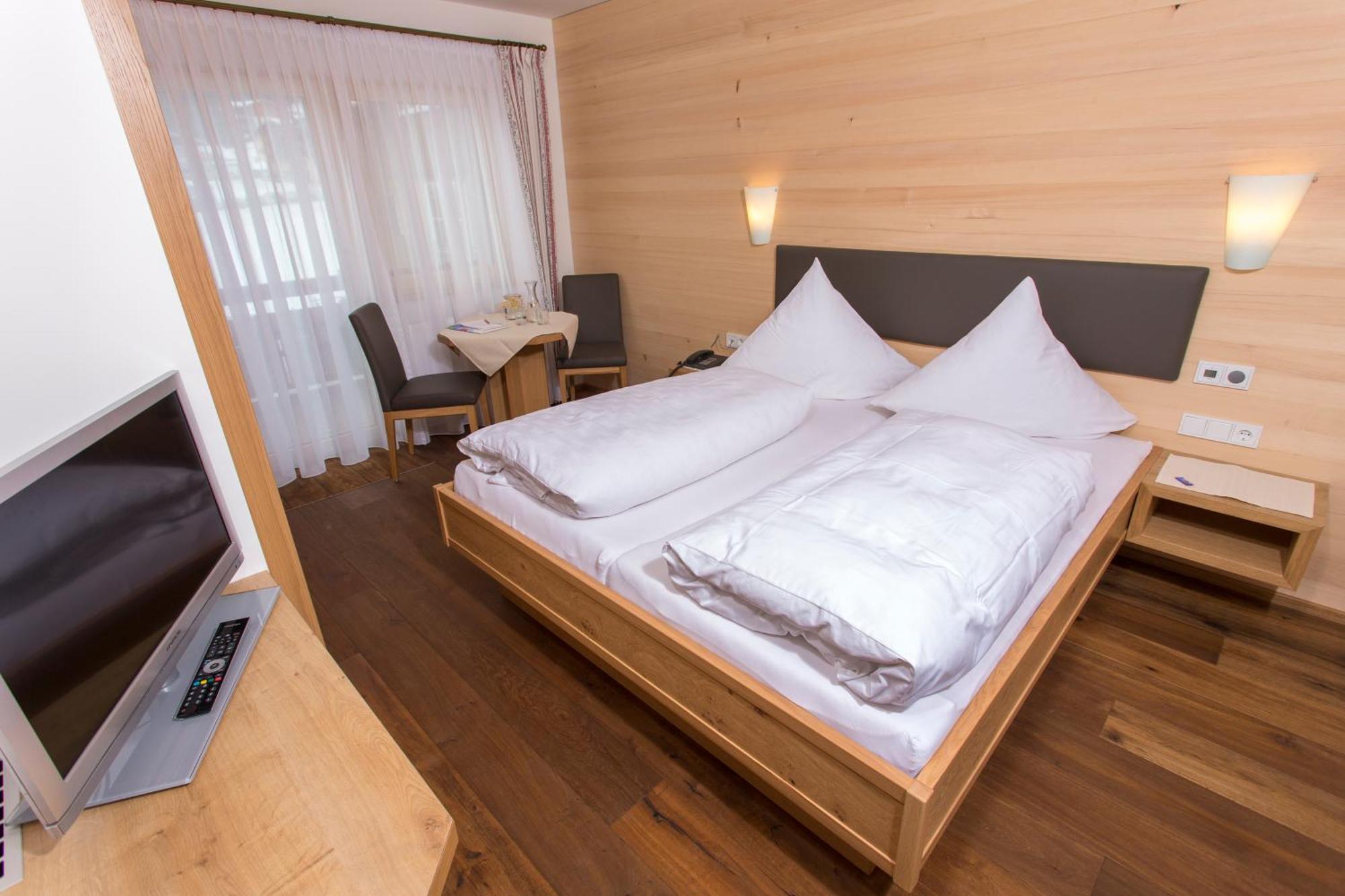 Gaestehaus Mathies Mittelberg Quarto foto